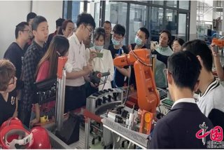 学习机器操作 - 机器操作培训