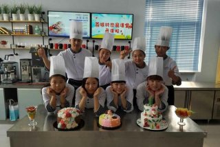 烘焙专业技术学校 - 烘焙专科学校