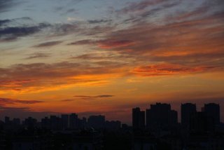 凌晨学习博主直播 新主播凌晨播好还是早上起来播好