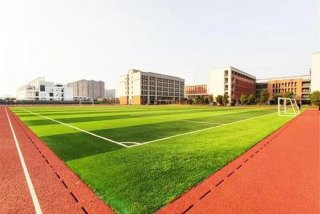 封闭式学校，封闭式学校到底怎么样