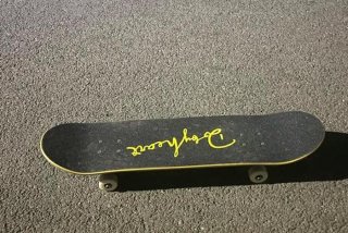 自己如何学习滑板 怎样学滑板