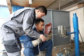 学习电焊多少学费 - 学电焊挣钱多吗