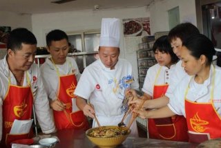 美食学习培训机构排名，美食培训学校哪里好