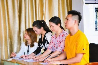 才艺学校 才艺学校老师是多备用几个老师还是少是怎么节省成本