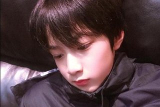 学生图片帅气（学生图片真人可爱）