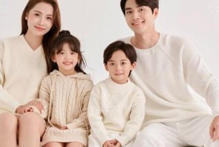 家庭生活照怎么拍；家庭生活照的拍照姿势大全