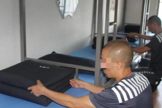 牢狱生活需要做什么 牢狱生活需要做什么事情