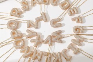 奢华的生活英文；奢华的生活什么意思