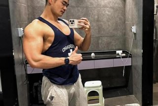 健身生活照片自拍男生，健身生活照男性