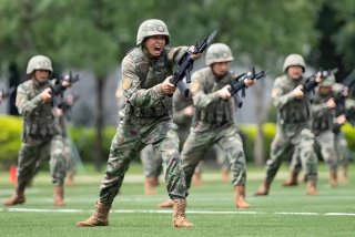 部队生活视频精彩片段 - 部队生活是什么样的视频