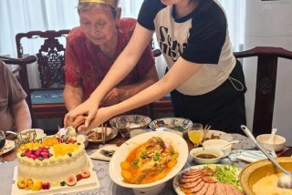 跟16岁的女儿怎么过夫妻生活、跟16岁的女儿怎么过夫妻生活好