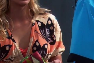 生活大爆炸佩妮求爱 生活大爆炸 佩妮