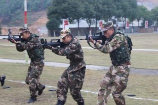 部队生活视频大全；部队生活是什么样的视频