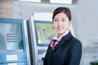 银行生活照照片；银行生活照模板