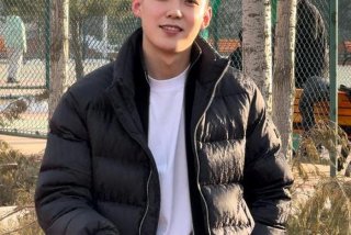 男生生活照片真实图片高清；男生生活照片 帅气