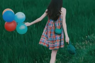 美女生活照背影头像，美女生活照头像大全