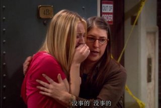 生活大爆炸佩妮（生活大爆炸佩妮和拉杰喝醉酒睡觉）