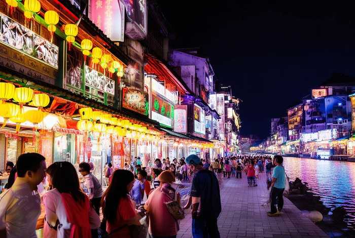 靖江夜生活哪里好玩 - 靖江夜生活哪里好玩一点