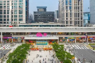 彩柒汇生活广场占地面积（彩柒汇生活广场地铁站哪个口出）