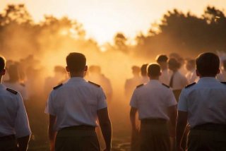 军训的生活作文开头 - 军训的生活作文开头优美句子