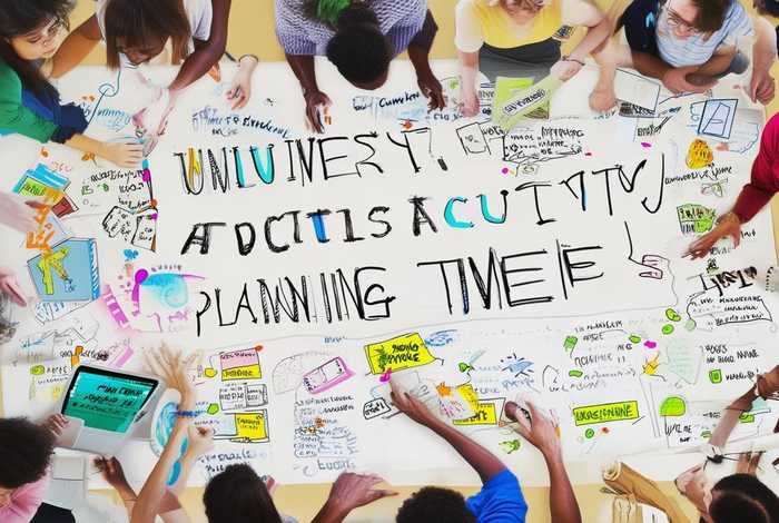 大学生活动策划案主题大全；大学生活动策划案主题大全怎么写