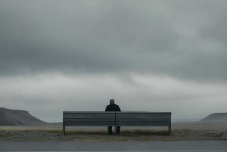 感觉生活没意思很无聊；感觉生活没意思很无聊的说说