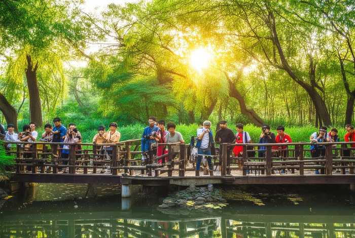 成都摄影公园介绍，成都摄影公园介绍资料