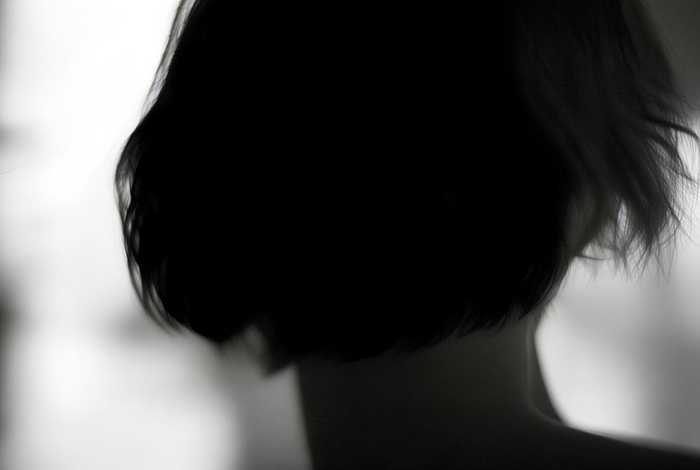 短发生活照不露脸；短发生活照不露脸女