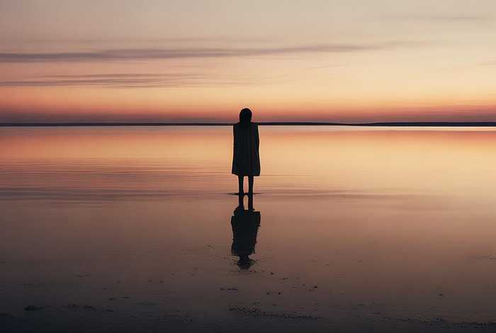 假如生活抛弃了你的英文（假如生活抛弃了你的英文作文）