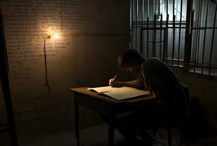 管教所的生活；管教所的生活日记450字左右