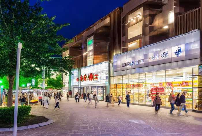 乐涛生活超市保定；乐涛生活超市保定有几家