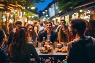 关于大学夜生活的句子、关于大学夜生活的句子简短