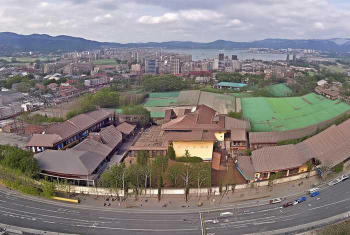 党内政治生活准则最根本的一条、党内政治生活准则中最根本的一条是坚持党