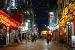 成都人的生活方式要比其他城市丰富，成都人的生活方式要比其他城市丰富吗