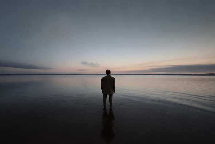 假如生活抛弃了你完整版、假如生活抛弃了你完整版原唱