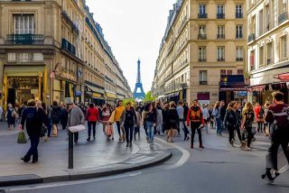 巴黎生活费一个月大概多少 巴黎生活费一个月大概多少钱