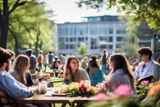 大学生活怎样过（应该怎样过大学生活）