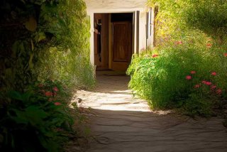 给生活留一道缝隙名言 有关给生活留一道缝隙的名言