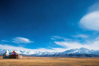 北上广的风吹进了藏区（北上广的歌词）