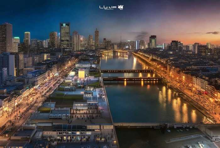 电视剧双城生活第一集，电视剧双城生活第一集在线观看