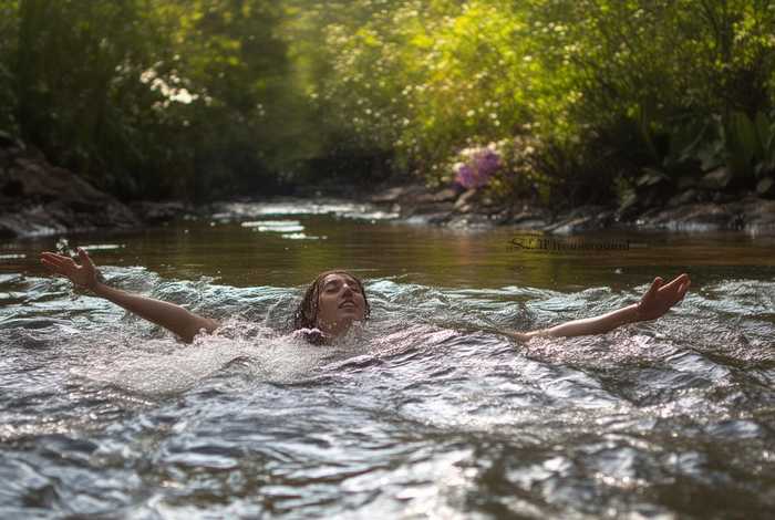 被推着走 跟着生活流 - 被推着走跟着生活流歌词是什么意思 被推着走 跟着生活流 - 被推着走跟着生活流歌词是什么意思