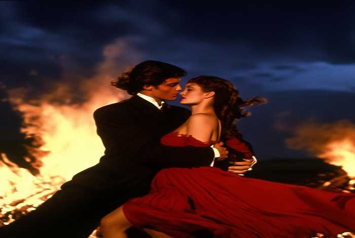 电影《干柴烈火》