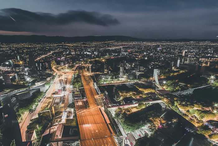 巴塞罗那生活水平怎么样；巴塞罗那生活水平怎么样知乎