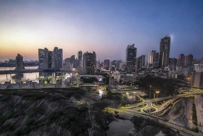 低碳生活我们能做什么写一段开场白80字（低碳生活我们能做什么写一段开场白80字作文）