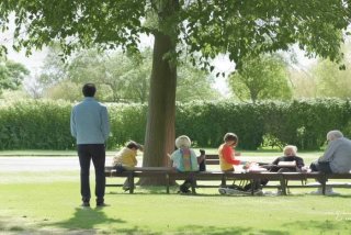 别去打扰别人的生活、别去打扰别人的生活怎么回复