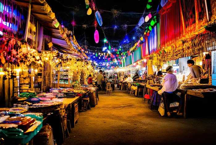 满洲里夜市在哪里 - 满洲里夜市在哪里摆摊