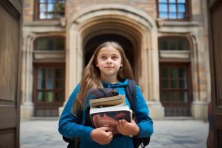 初中生活作文800字初一新生怎么写；初中生活作文800字初一新生怎么写的