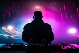 两个人的生活一个人过dj 两个人的生活一个人过歌词