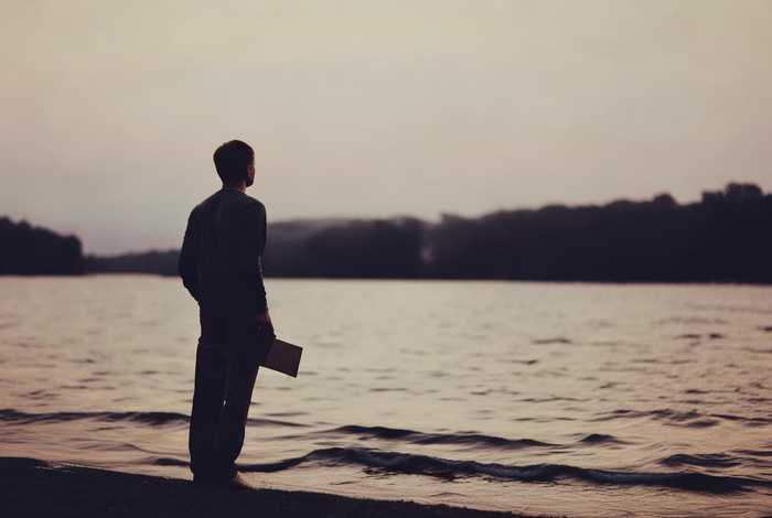 对生活很迷茫怎样发朋友圈 对生活很迷茫怎样发朋友圈图片和文字