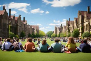 关于校园生活的素材事例；关于校园生活的素材事例简短